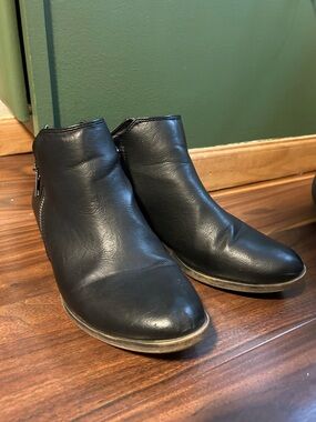 Serra Black Leather Ankle Booties with Side Zipper